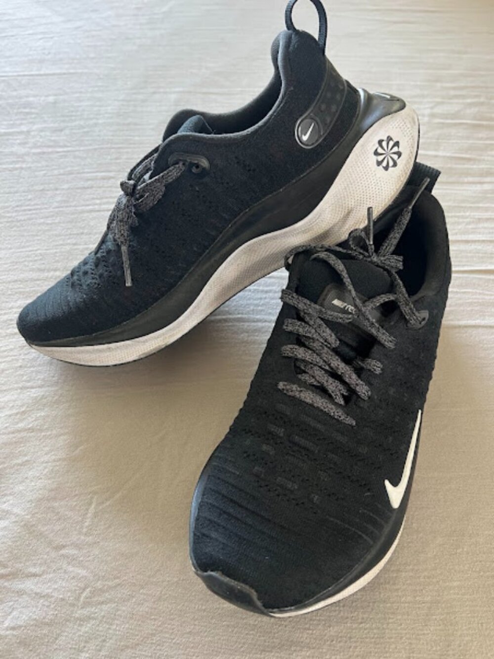 Nike ReactX Infinity Run 4 Athletic Tennis Lace Up Shoes Size 9